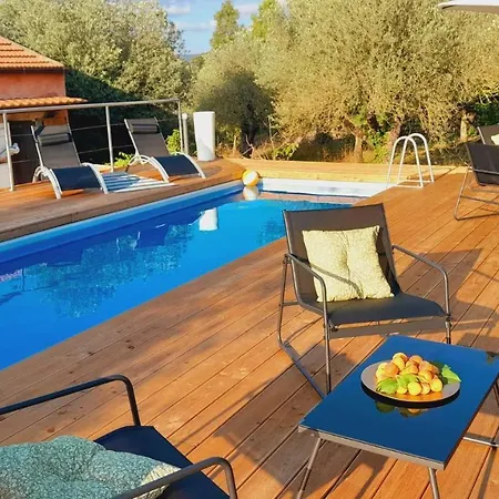 Relax Immersi Gli Ulivi Dom wakacyjny *